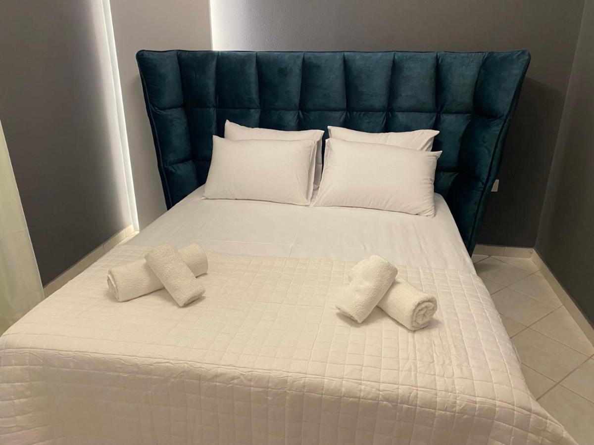 Comfortable Apartment Near To Metro Aten Exteriör bild