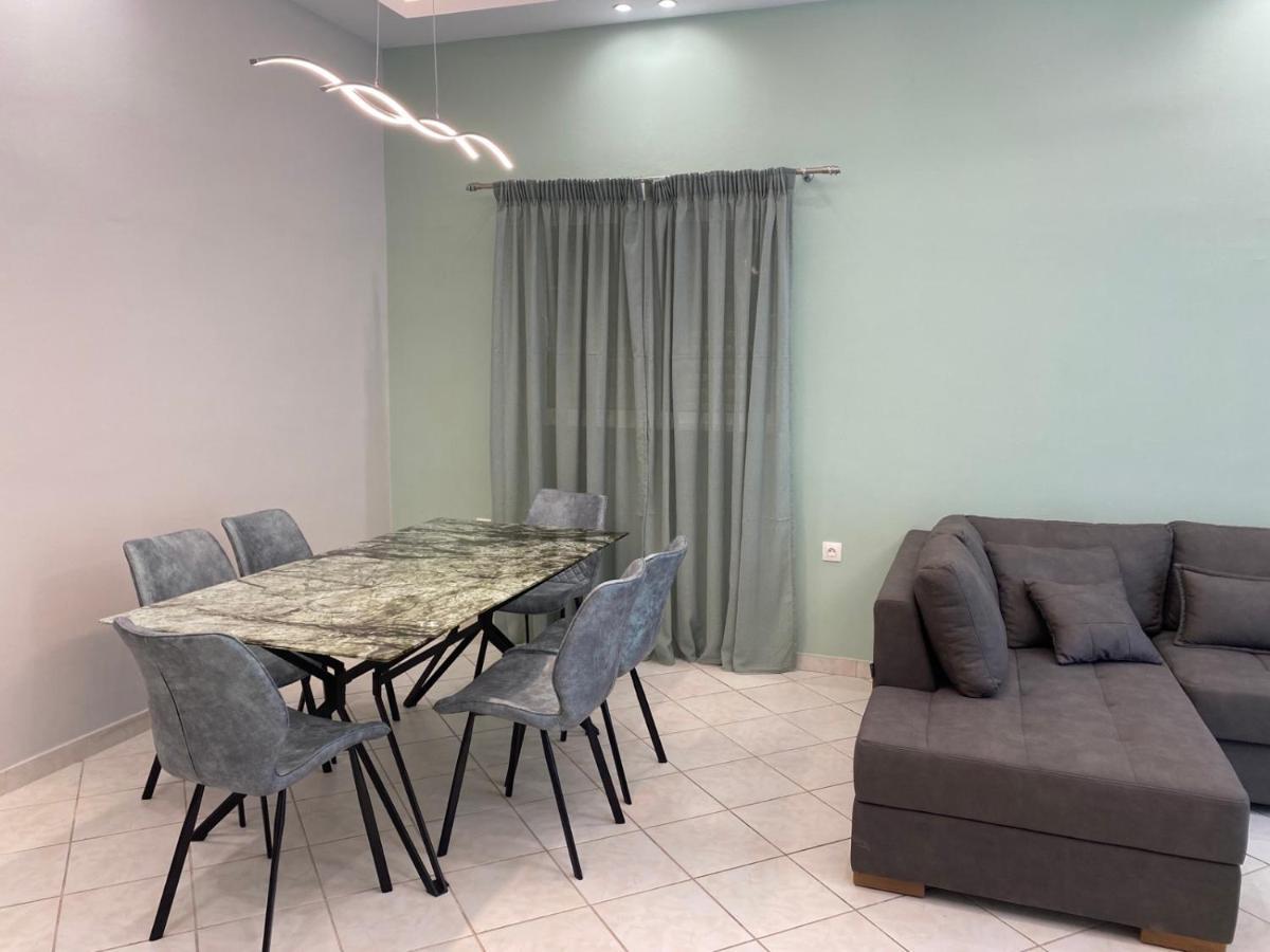Comfortable Apartment Near To Metro Aten Exteriör bild